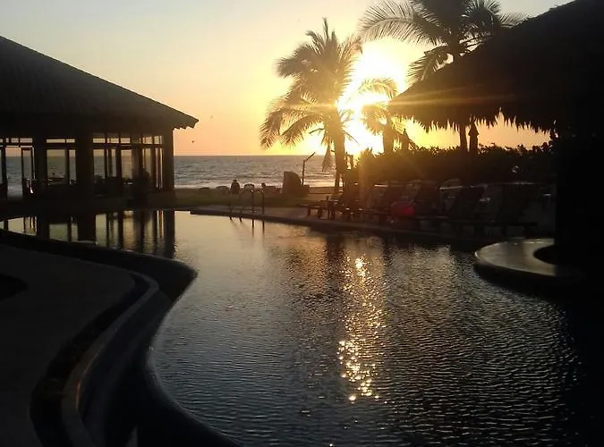 Bella Vista 3* Zihuatanejo